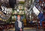 Boson de Higgs : Peter Higgs en visite auprès du LHC